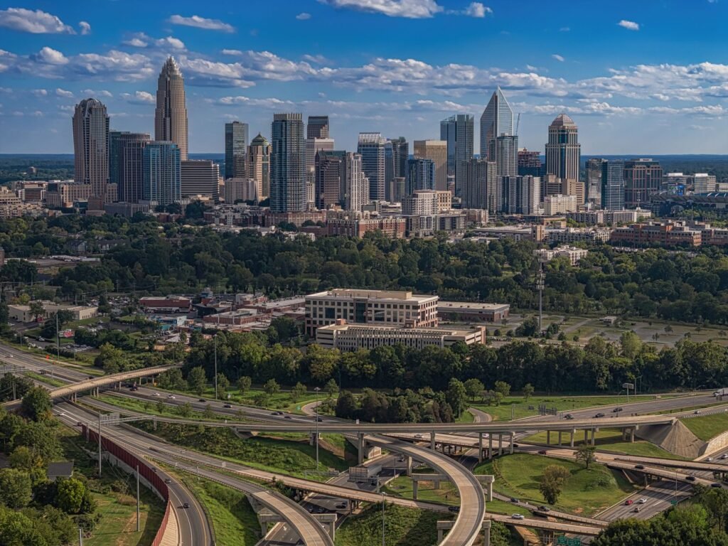 A sweeping view of Charlotte’s skyline, perfect for a free photo opportunity