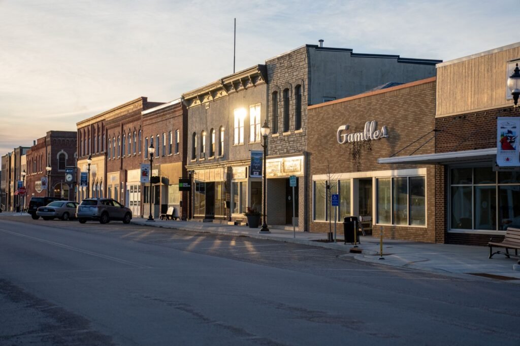Charming historic downtown Somerset with local shops and cafes