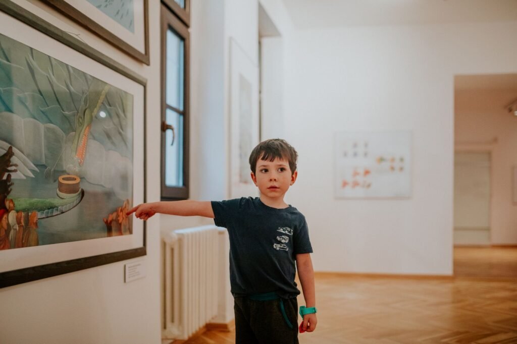 Kids explore interactive exhibits at the Cincinnati Museum of Art