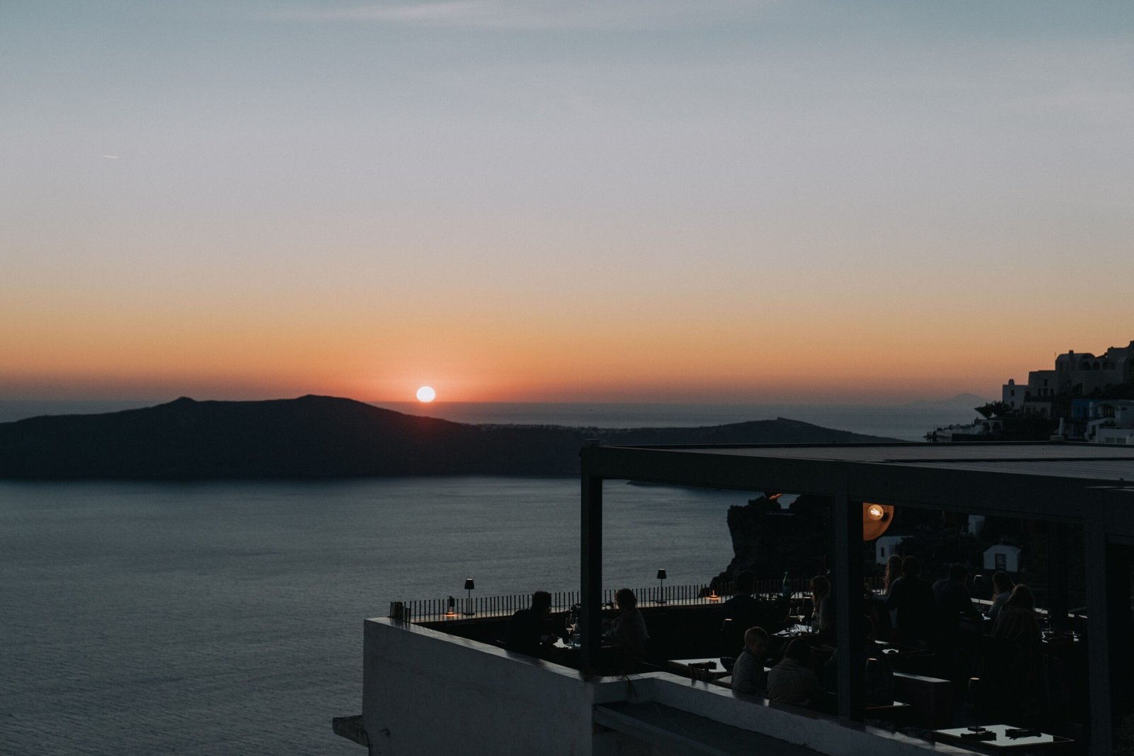 best restaurants in santorini