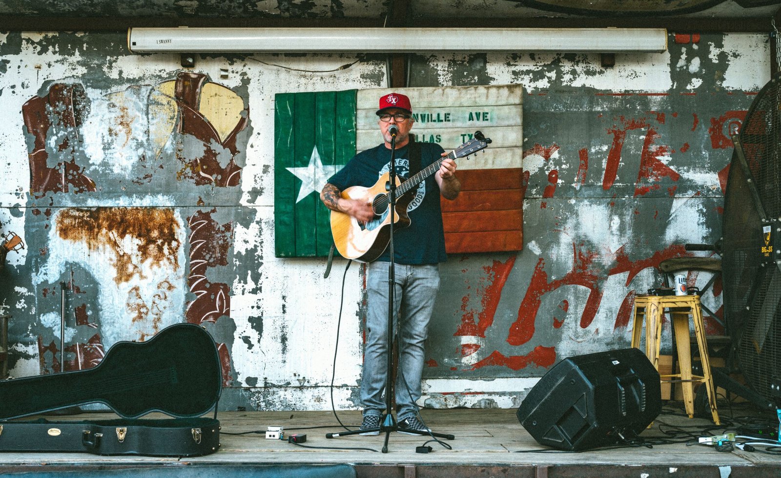 Visit The Rustic for live music and Texas-inspired cuisine. Visit The Rustic for live music and Texas-inspired cuisine.