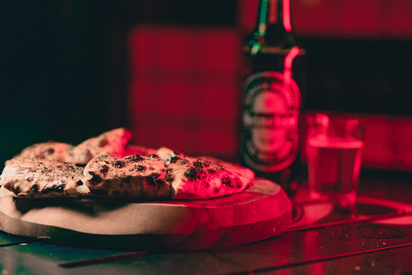 Visit The Brickyard, combining pizzas with a lively atmosphere and craft beers. Visit The Brickyard, combining pizzas with a lively atmosphere and craft beers.