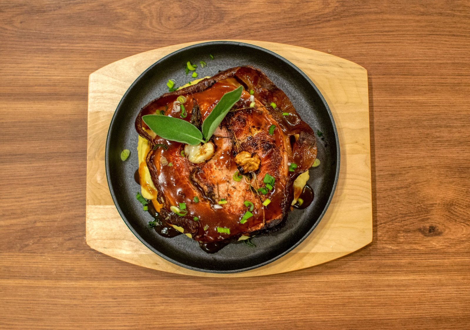 Experience upscale dining at The Capital Grille in Terminal D. Experience upscale dining at The Capital Grille in Terminal D.