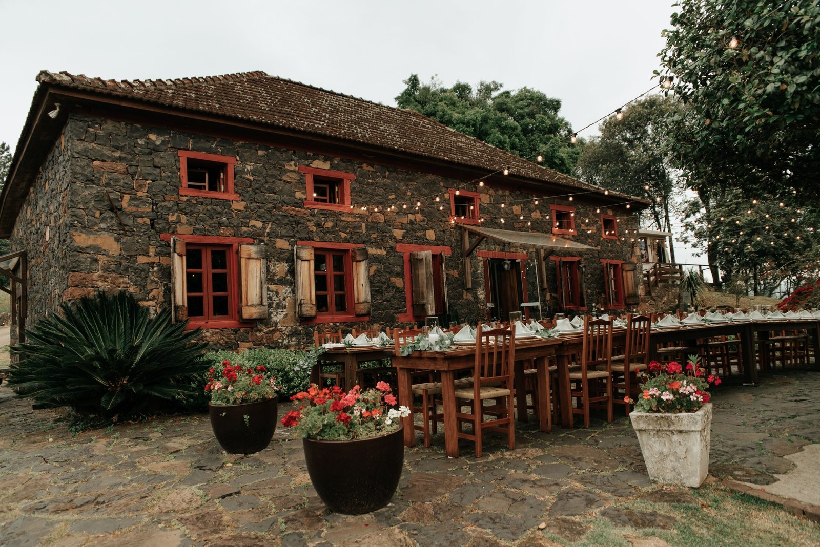 Experience farm-to-table dining at **The Felton House** in nearby Felton.