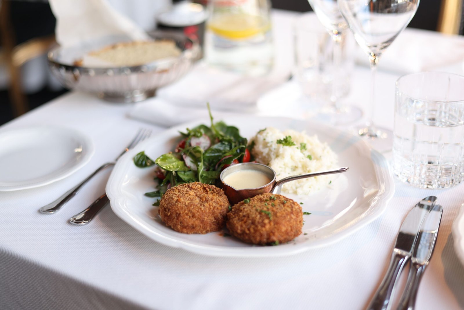 Try the famous crab cakes at **Café Bizou**, offering French-American cuisine.