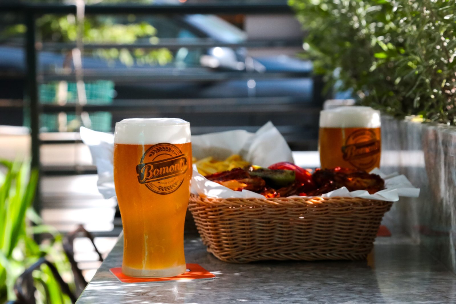 Experience live music and craft beer at Axiom Craft Brewery, paired with tasty pub snacks. Experience live music and craft beer at Axiom Craft Brewery, paired with tasty pub snacks.