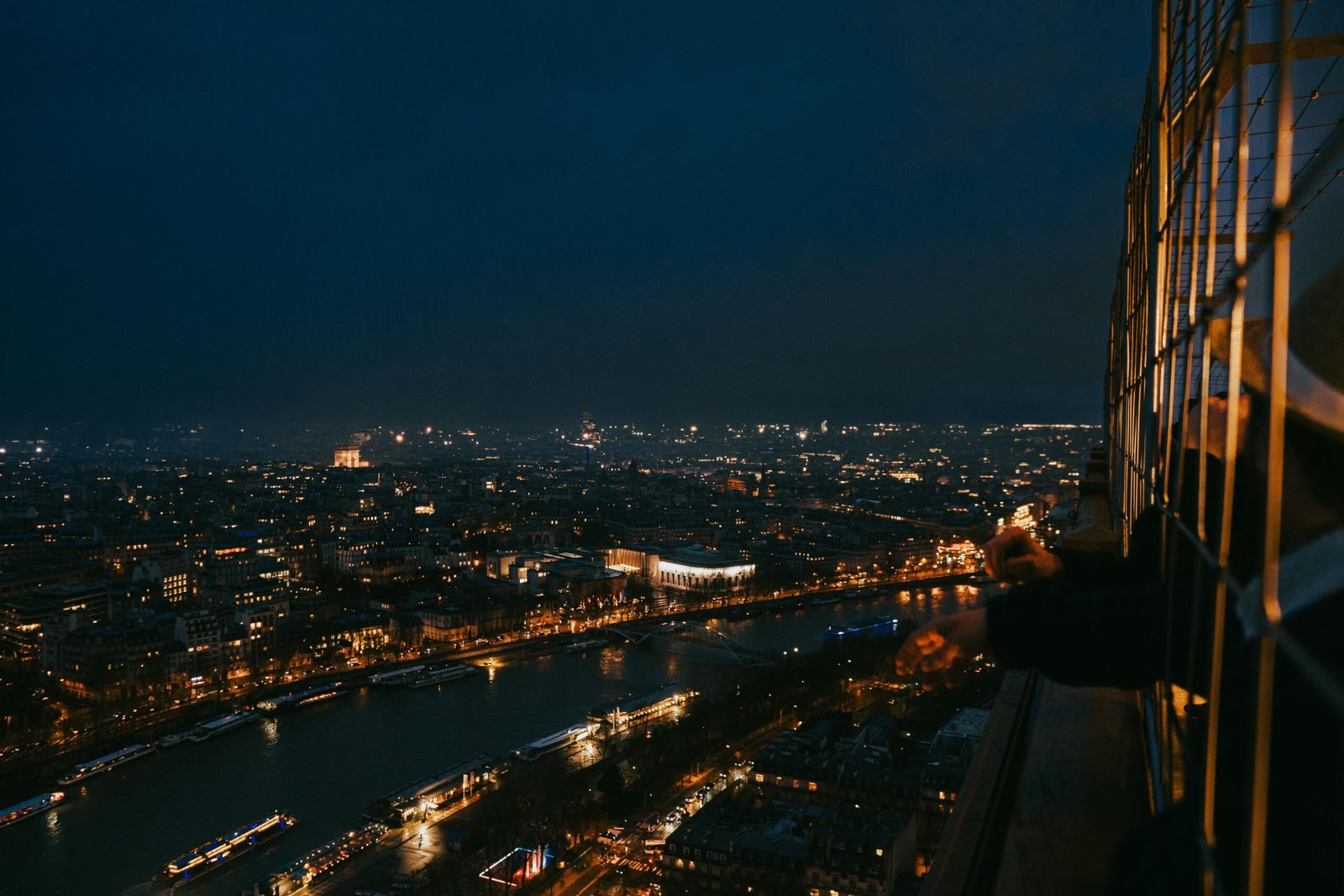 best rooftop restaurants in paris