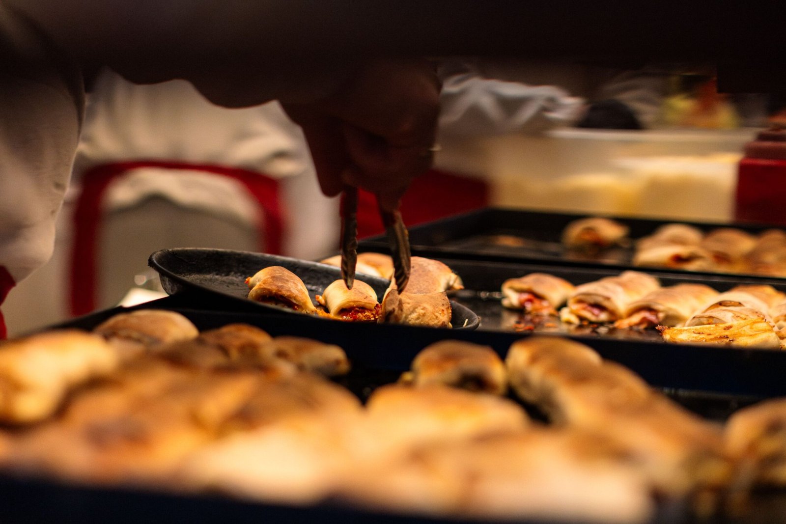 Savor award-winning pizzas at Wild Tomato in Fish Creek and Jacksonport.