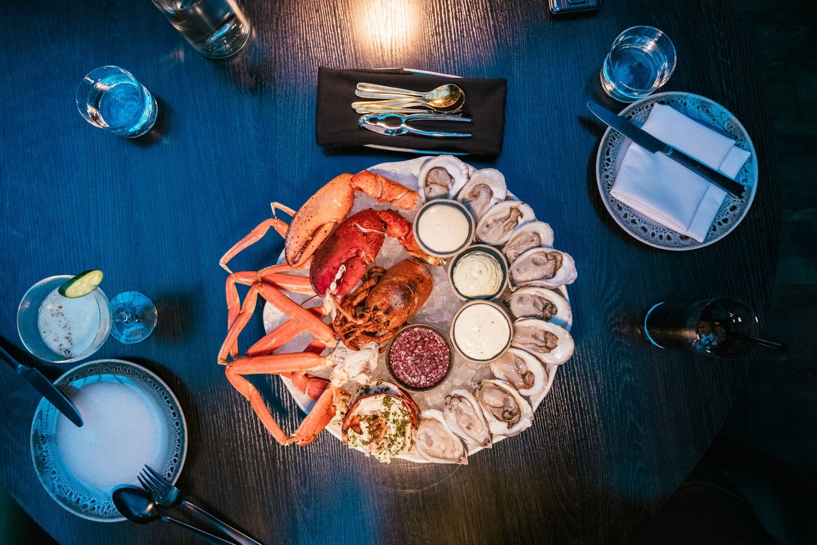 Indulge in fresh seafood at **Joe's Seafood, Prime Steak & Stone Crab** in Rosslyn. Indulge in fresh seafood at **Joe's Seafood, Prime Steak & Stone Crab** in Rosslyn.