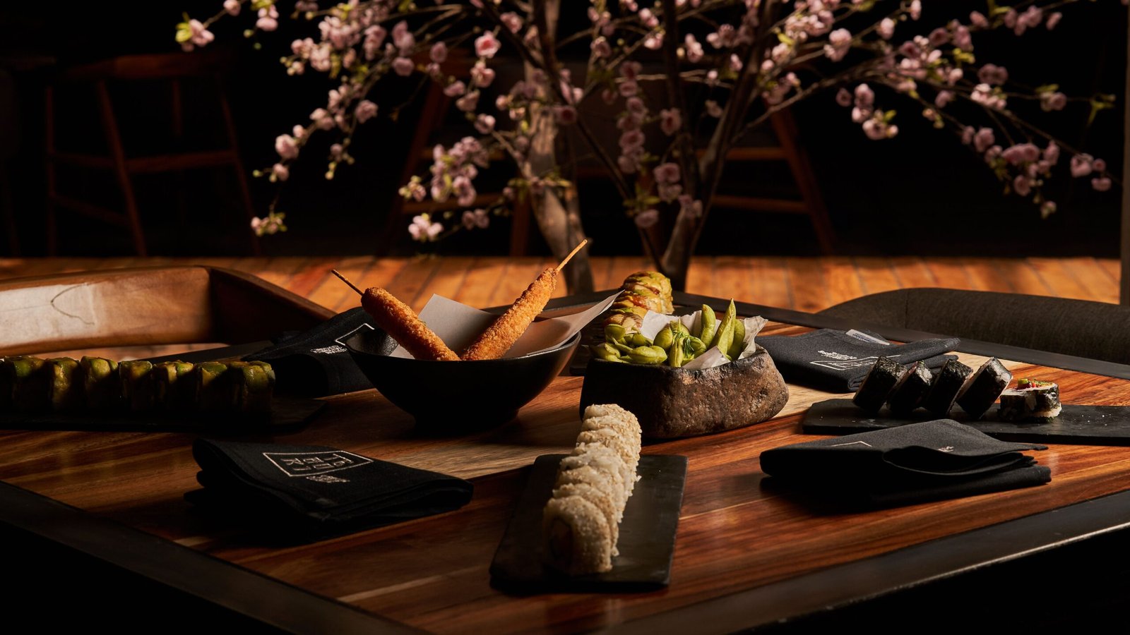 Savor plant-based sushi at Kizuki Ramen and Izakaya in Wicker Park. Savor plant-based sushi at Kizuki Ramen and Izakaya in Wicker Park.