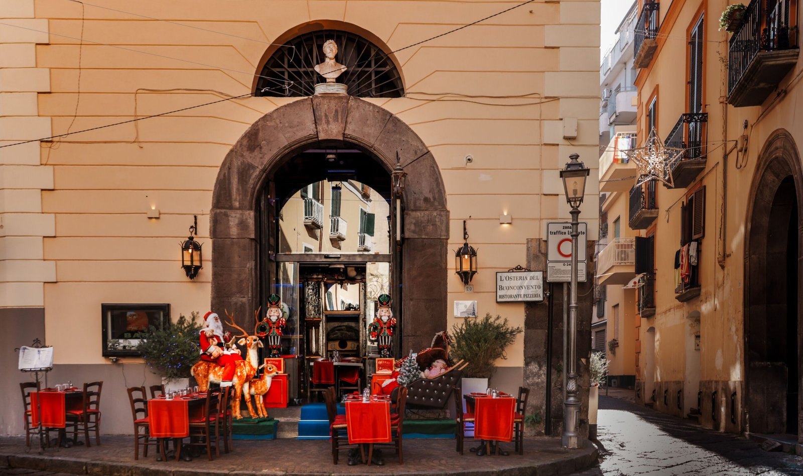 best restaurants in naples