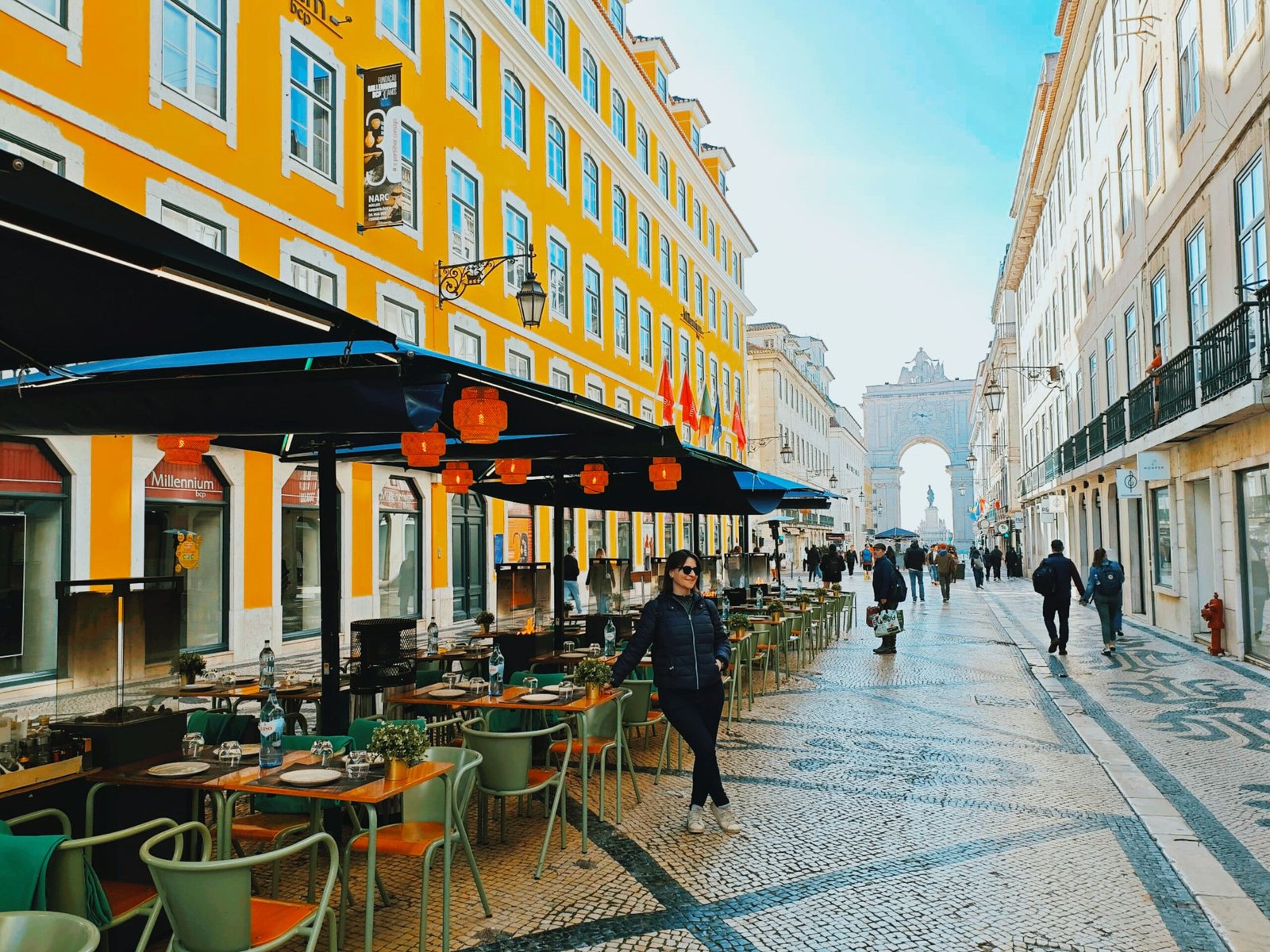 Relish delicious tapas and a cozy atmosphere at **Taberna da Rua das Flores** in Chiado. Relish delicious tapas and a cozy atmosphere at **Taberna da Rua das Flores** in Chiado.