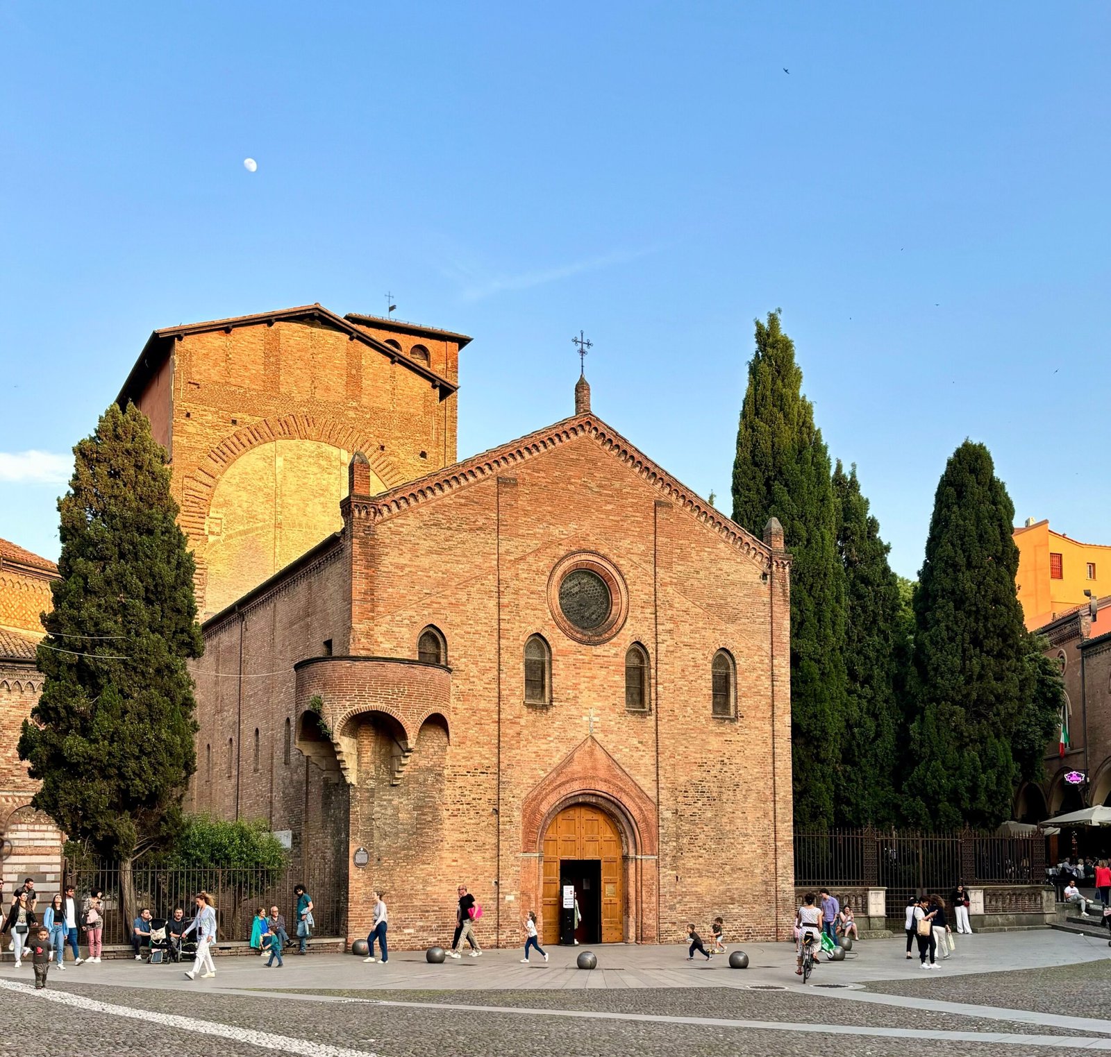 Taste the famous Bolognese ragu at Trattoria Da Nello in Bologna.