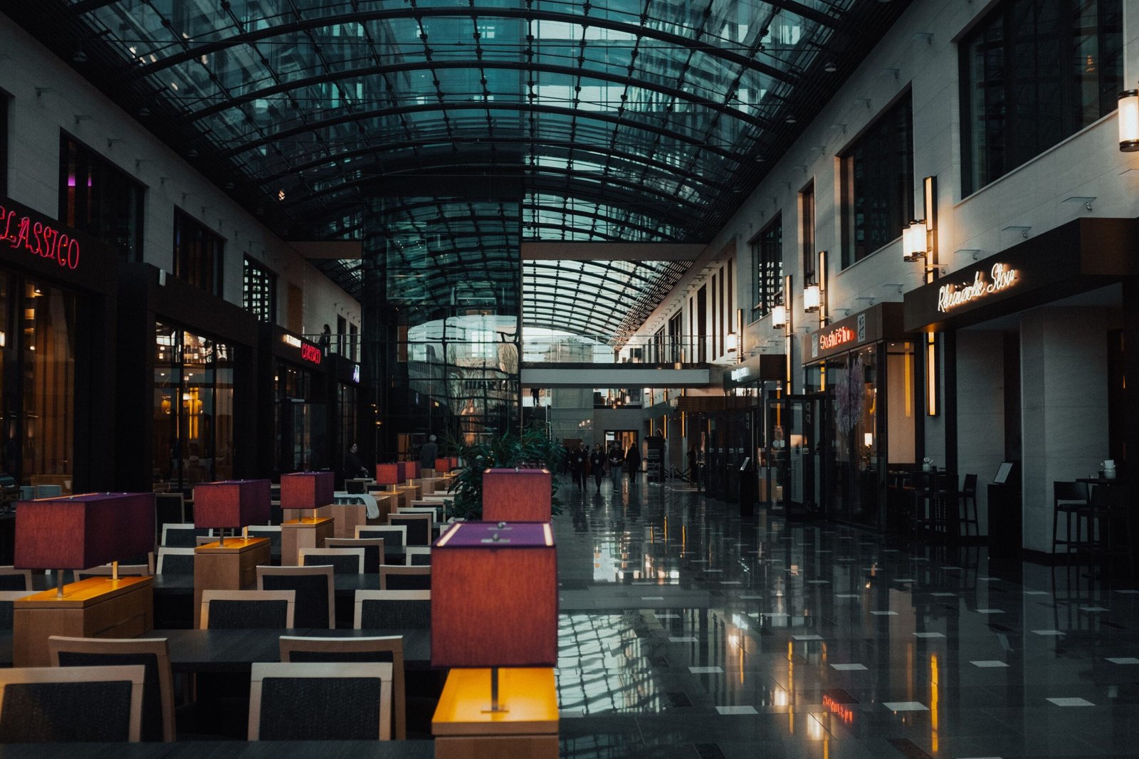 Sure! Here are 25 top things to do in Reston Town Center, specifically focused on dining experiences and restaurants: Sure! Here are 25 top things to do in Reston Town Center, specifically focused on dining experiences and restaurants: