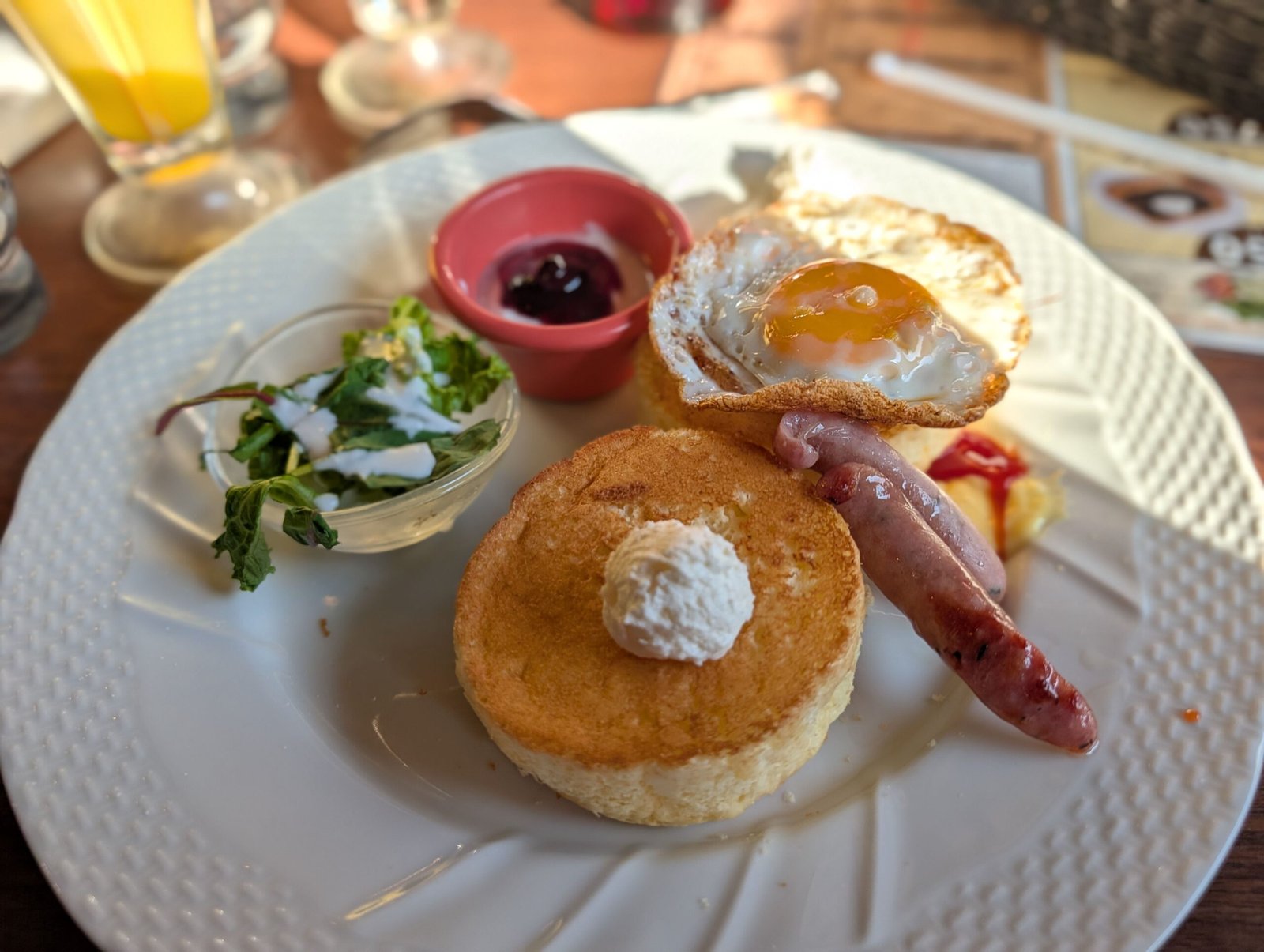 Enjoy a hearty breakfast at **Mimi’s Café** for pancakes and omelets.