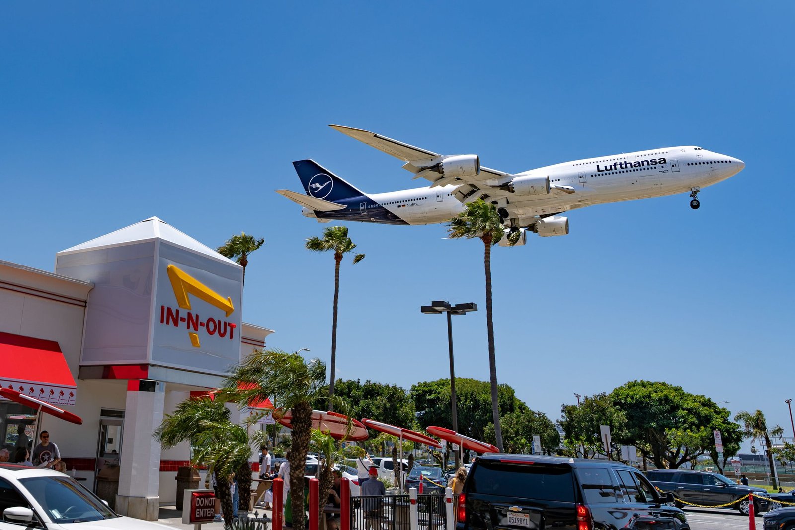 restaurants in austin airport