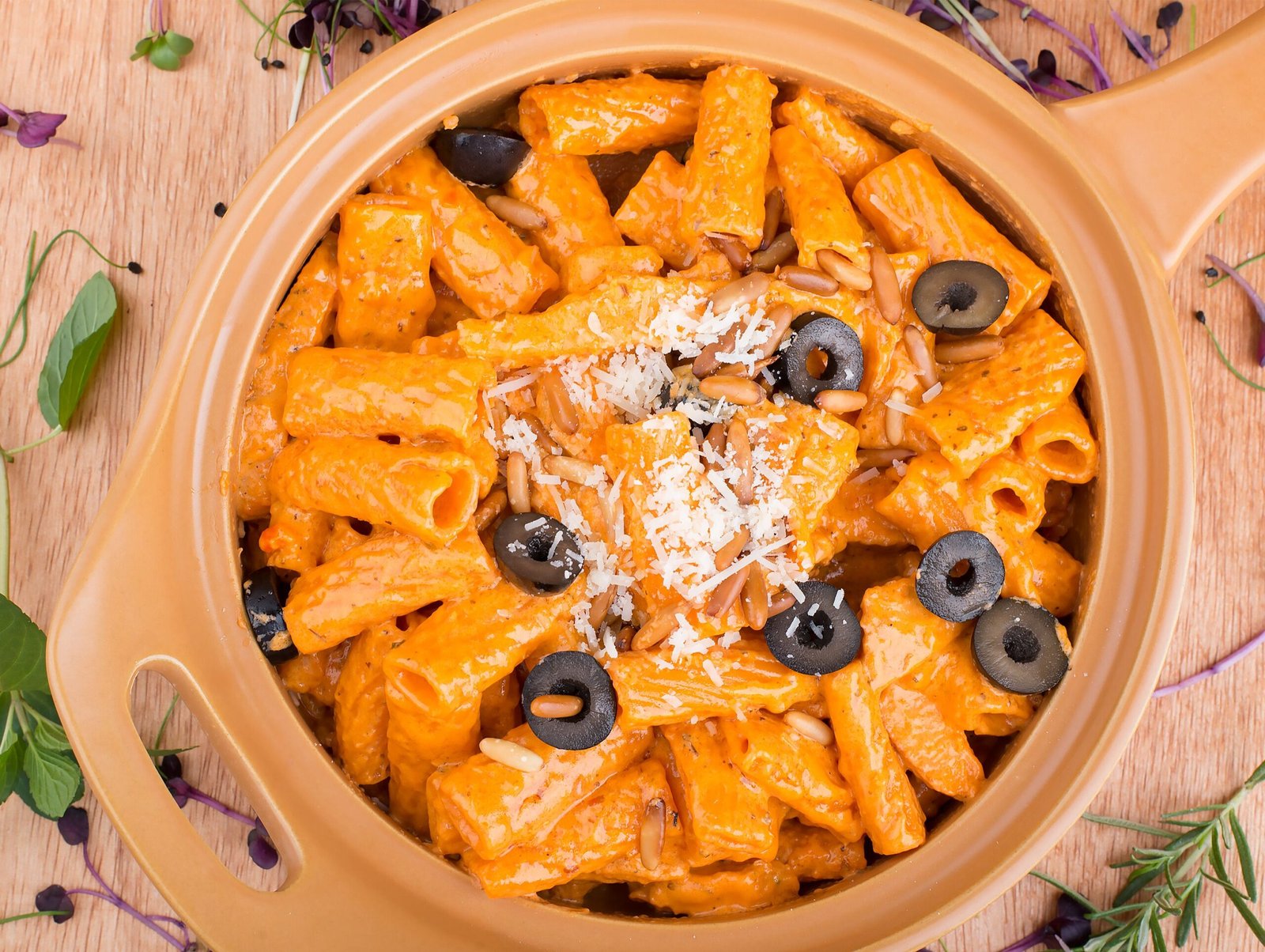 Indulge in delicious Italian dishes at Olive Garden. Indulge in delicious Italian dishes at Olive Garden.