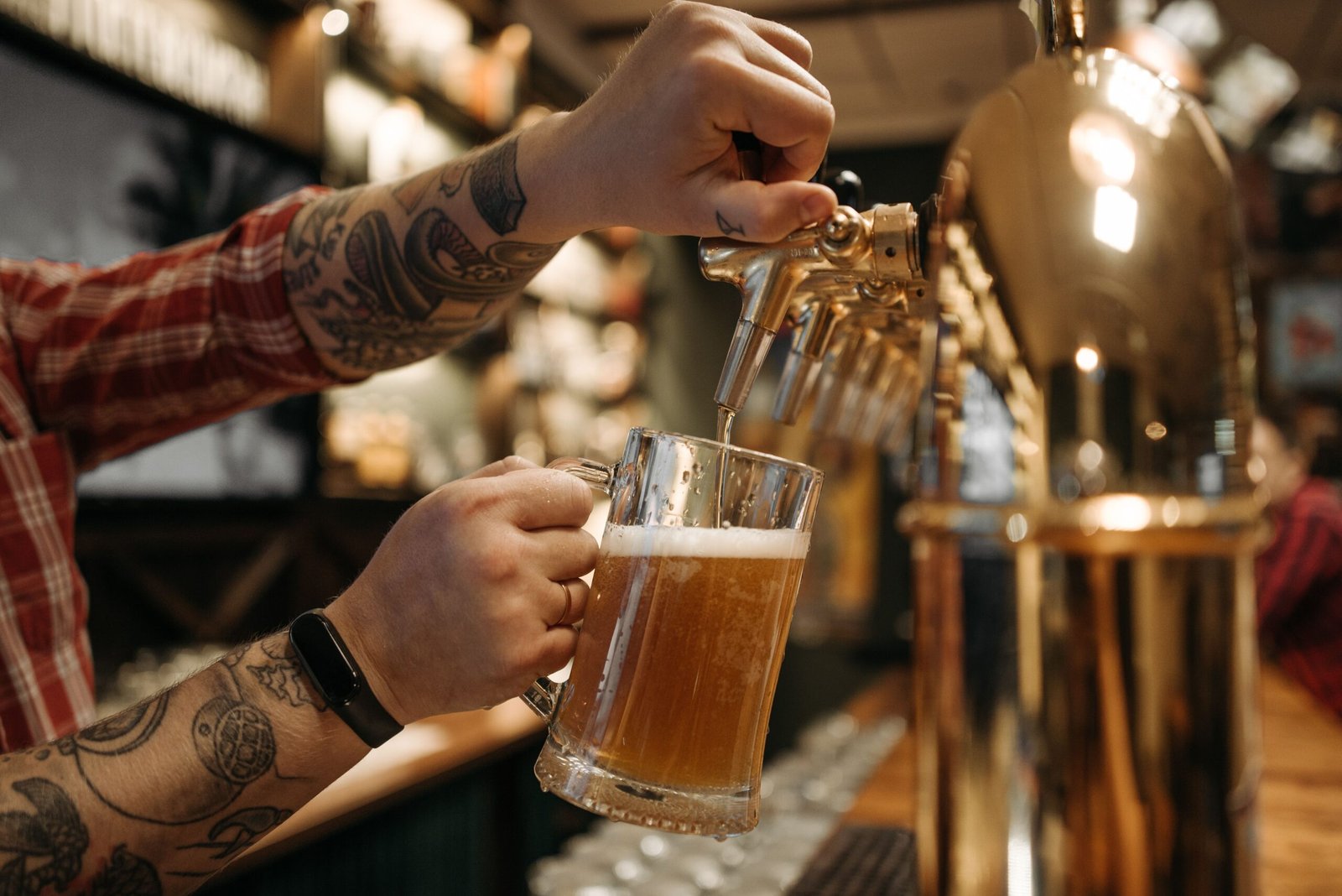 Experience live music and craft beer at The Salt Lick BBQ Restaurant & Catering. Experience live music and craft beer at The Salt Lick BBQ Restaurant & Catering.