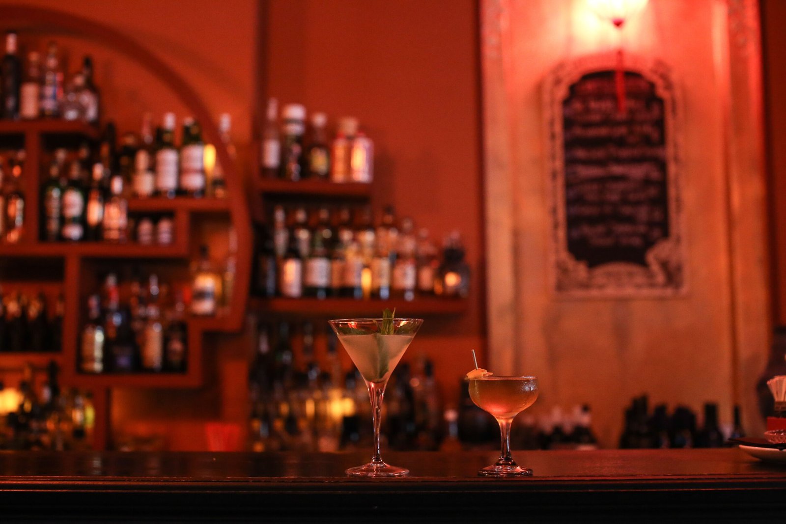 Dine at Urban Mo's for vibrant atmosphere and creative cocktails. Dine at Urban Mo's for vibrant atmosphere and creative cocktails.