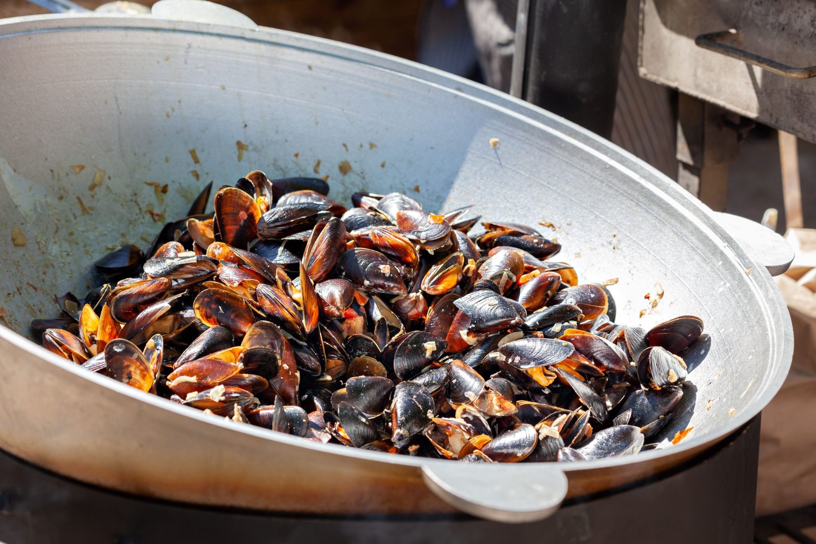 Visit the Detroit Seafood Market for fresh seafood dishes.