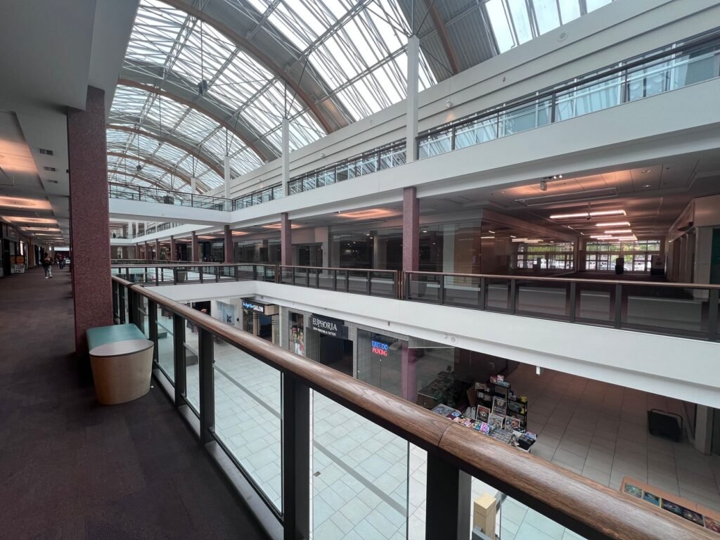 The bustling plaza in Rosemont’s entertainment district, perfect for a quick snack or people‑watching